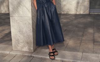 Black Sandals: Effortless Style That Complements Any Look