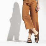 Arizona Embossed Natural Leather - BIRKENSTOCK
