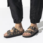 Arizona Platform Birko-Flor Embossed - BIRKENSTOCK