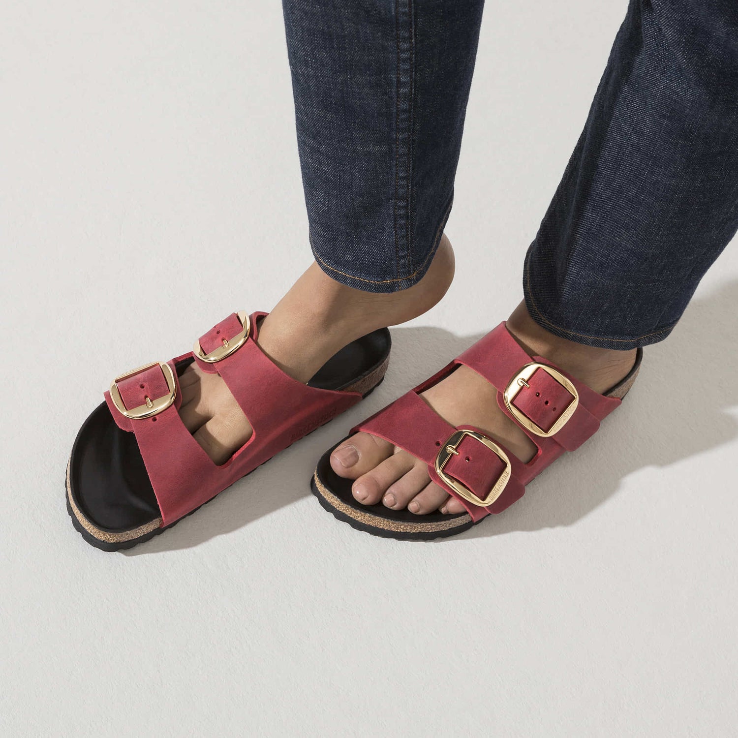 BIRKENSTOCK Arizona Big Buckle Oiled Leather Sandal Red