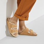 Birkenstock Arizona Bold Shearling: Stability and Comfort